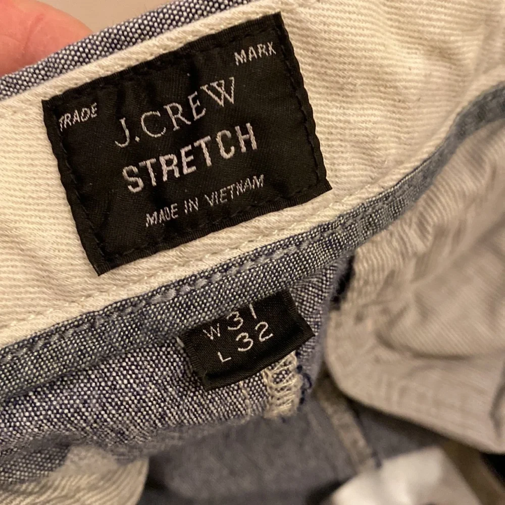 J. Crew Men’s Slim-Fit Chino Pant in Stretch Chambray Size W 31 L32. Style L0716